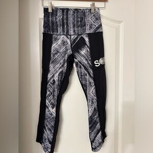 Lululemon Inspire Crop Soul Leggings White Gray Black Mesh